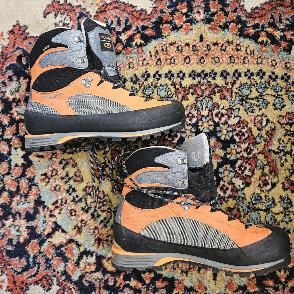 Scarpa Charmoz Pro GTX Hiking/Mountaineering Boots